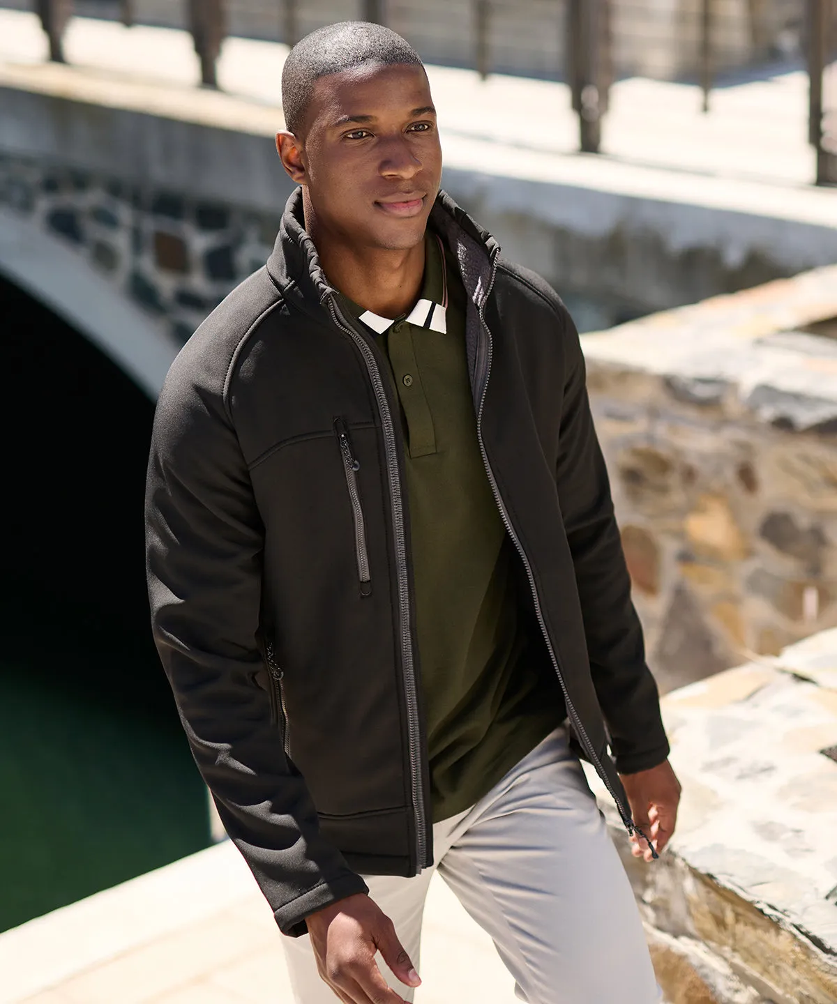 Black - Northway premium softshell