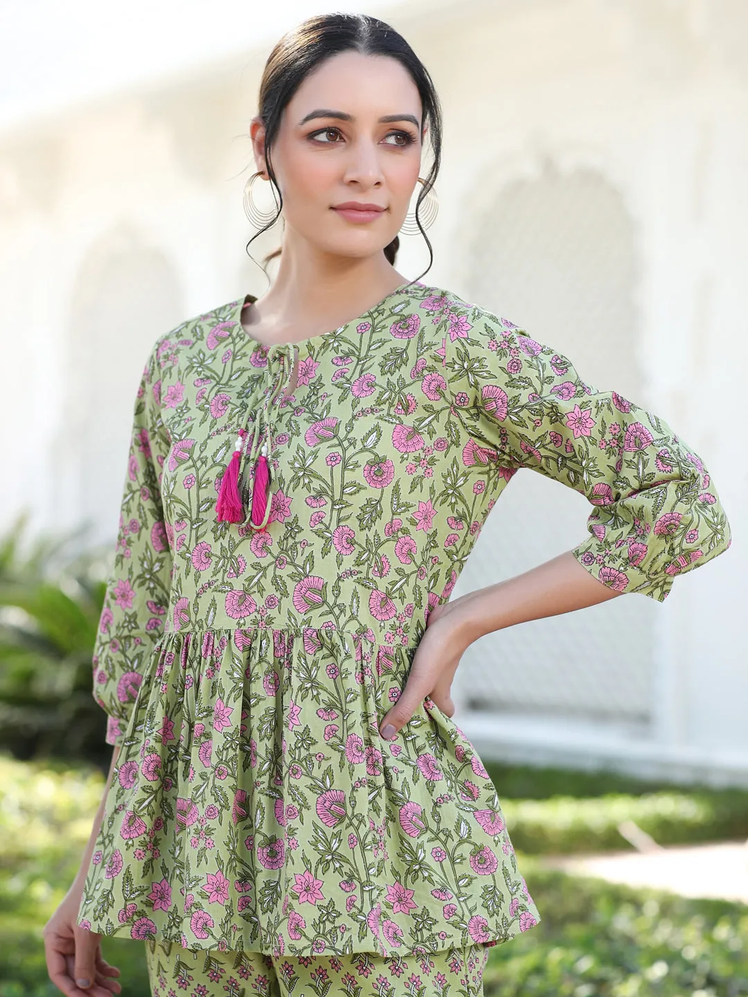 Jaipur Kurti Cotton Ethnic Printed Green Lounge Wear Has Gathered Top And Pants