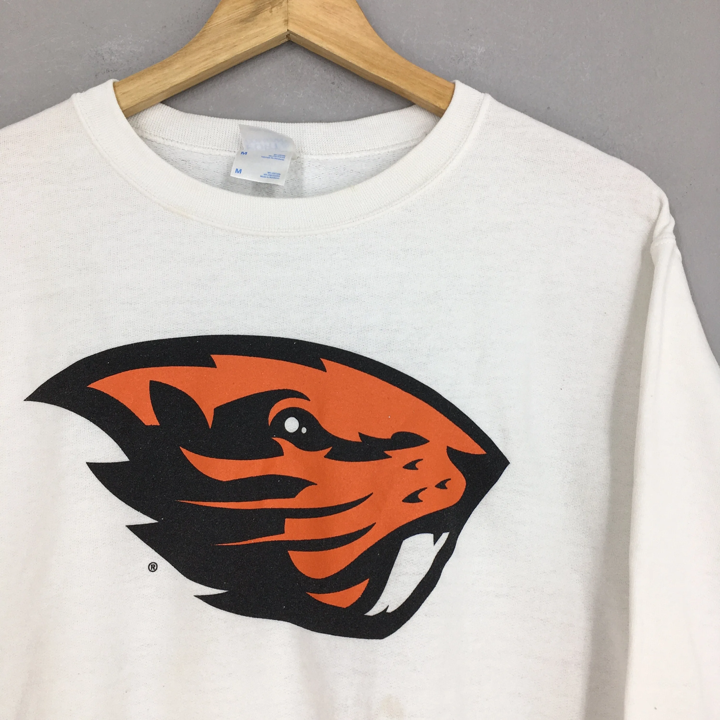 Oregon State Beavers Ncaa White Sweatshirt Medium