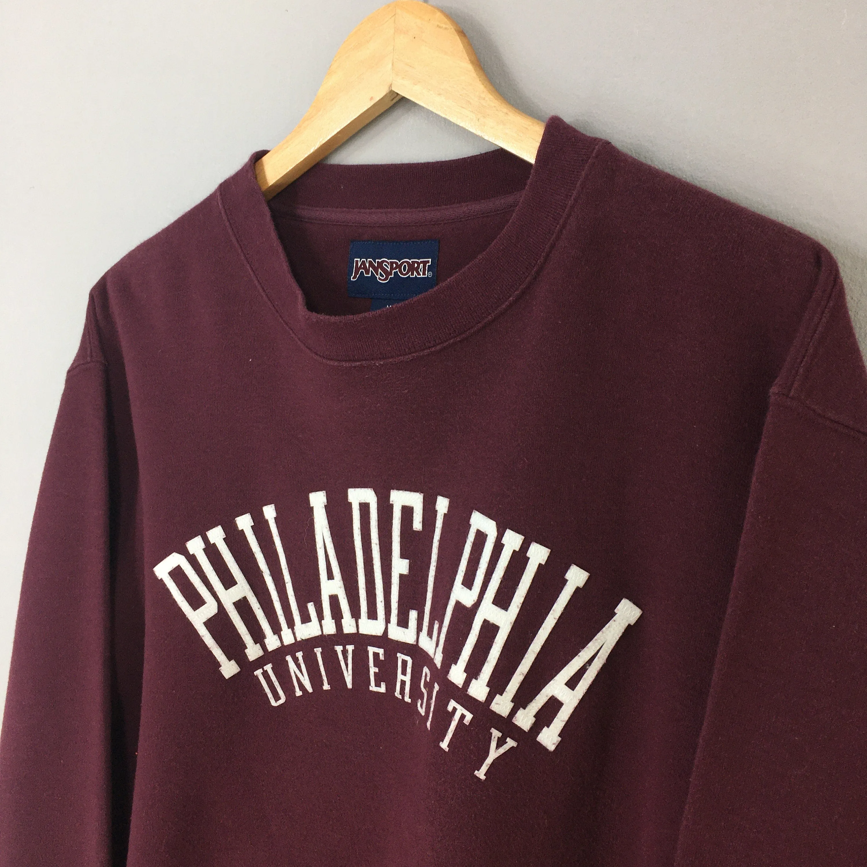 Philadelphia University Sweatshirt Medium