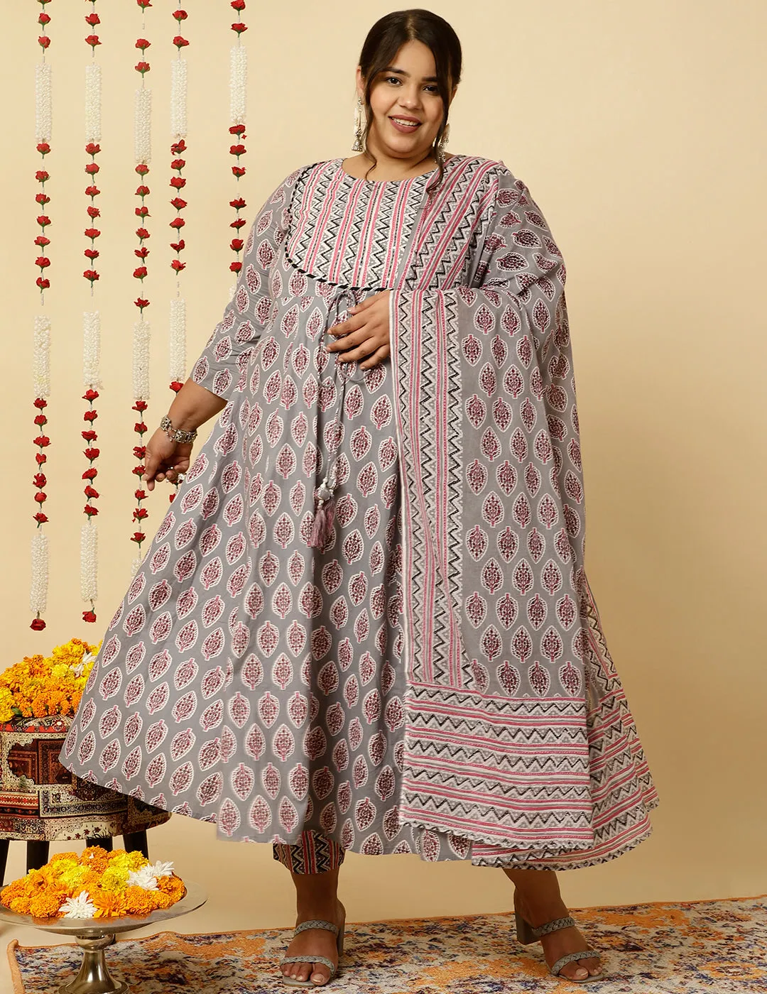 Plus Size Grey Ethnic Printed Flared Kurta With Zig-Zag Printed Pants And Dupatta