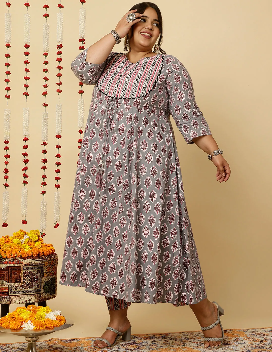 Plus Size Grey Ethnic Printed Flared Kurta With Zig-Zag Printed Pants And Dupatta